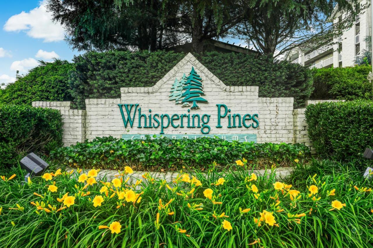 Whispering Pines Condos Пиджен-Фордж Экстерьер фото